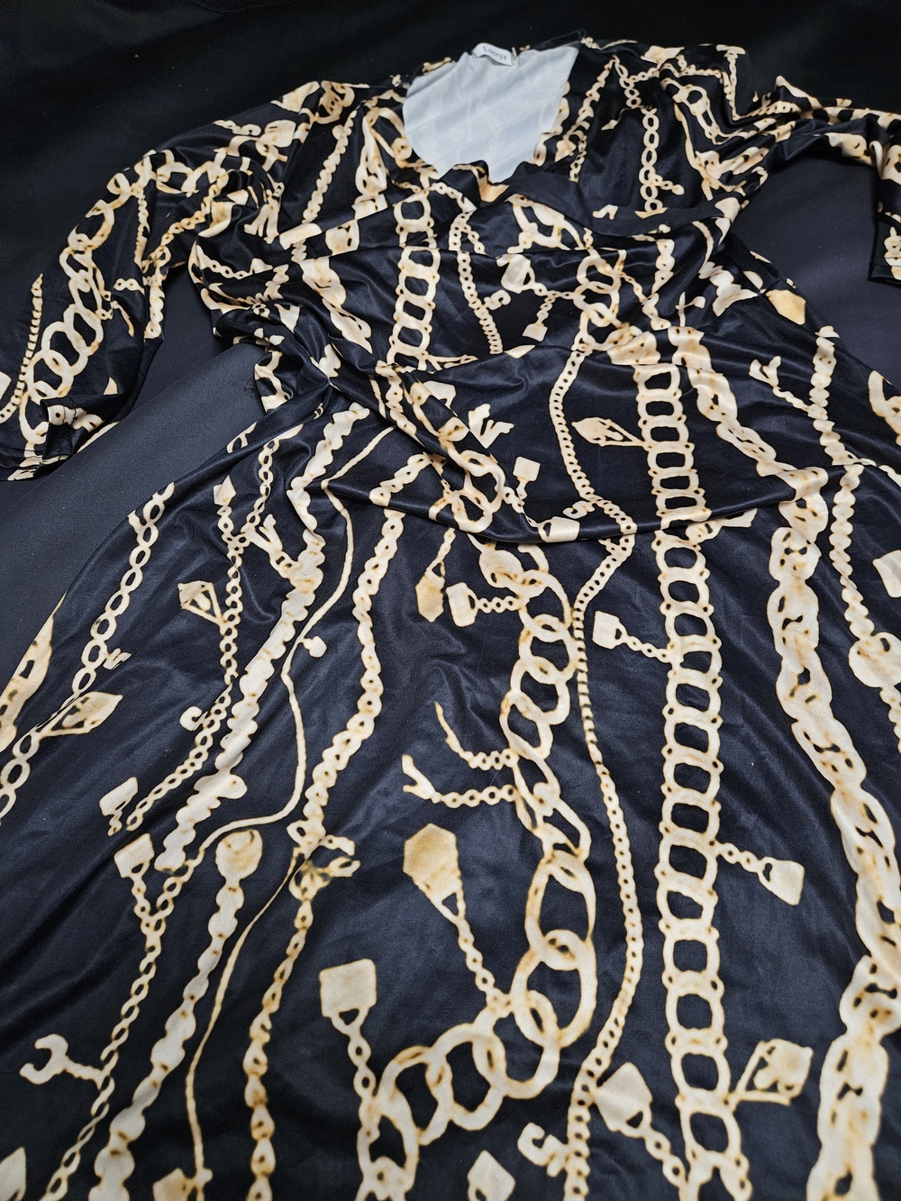 Gold Chain Motif Long Black Dress with Midi Sleeves